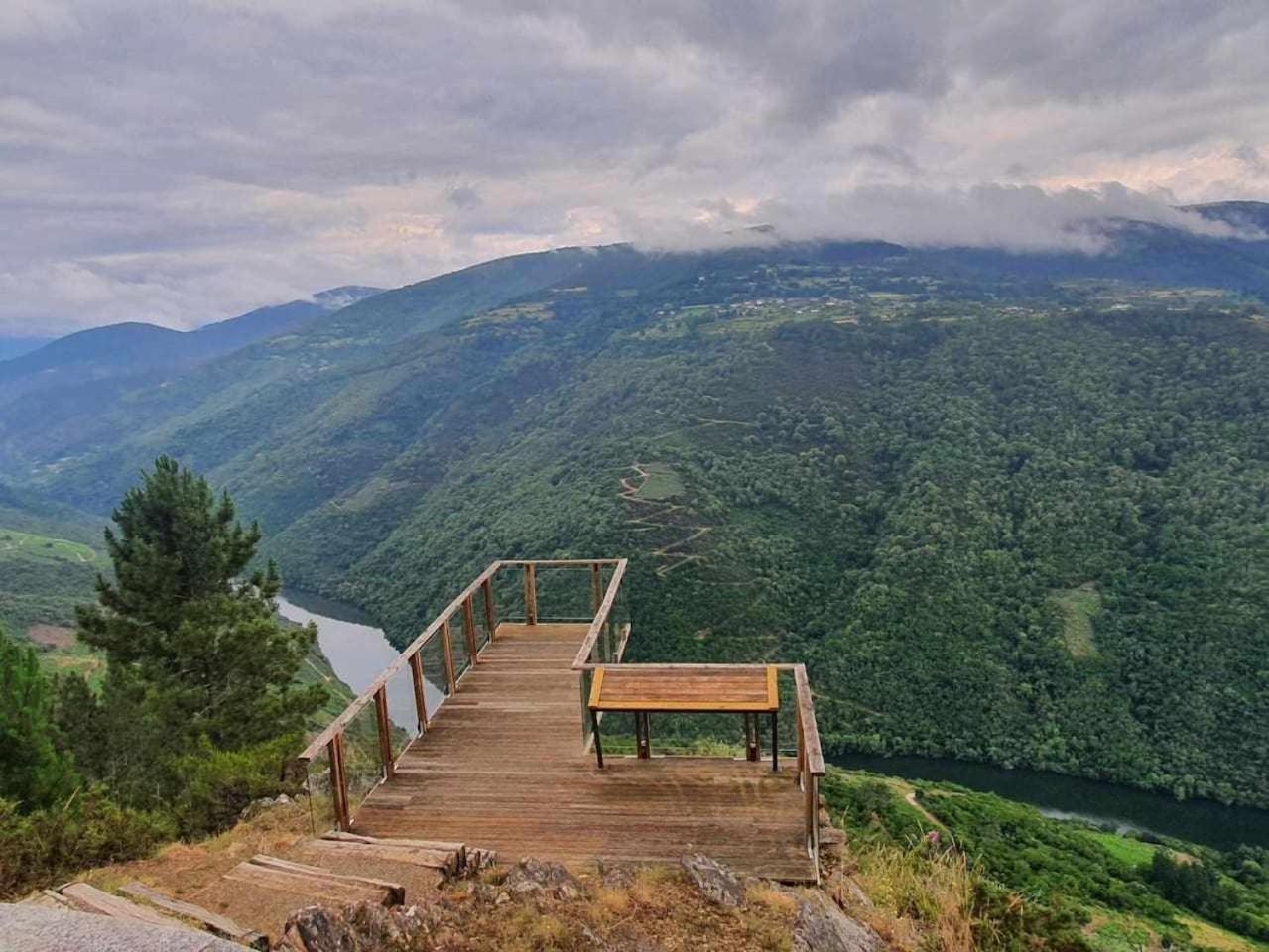 Casa Do Hiebra Alojamiento Rural Ribeira Sacra Castroncelos Екстериор снимка